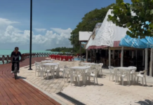 Workers feel the impact of the tourism slump in Chetumal, Calderitas, and Bacalar.