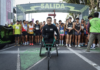 The “911 Anti-Extortion Run” brought together more than a thousand runners in Uruapan.